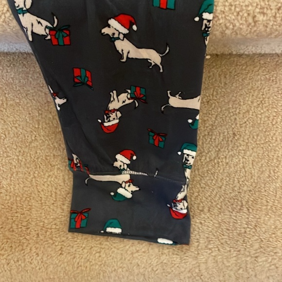 Dachshund holiday lightweight pajama bottoms. Size XL - Picture 5 of 8